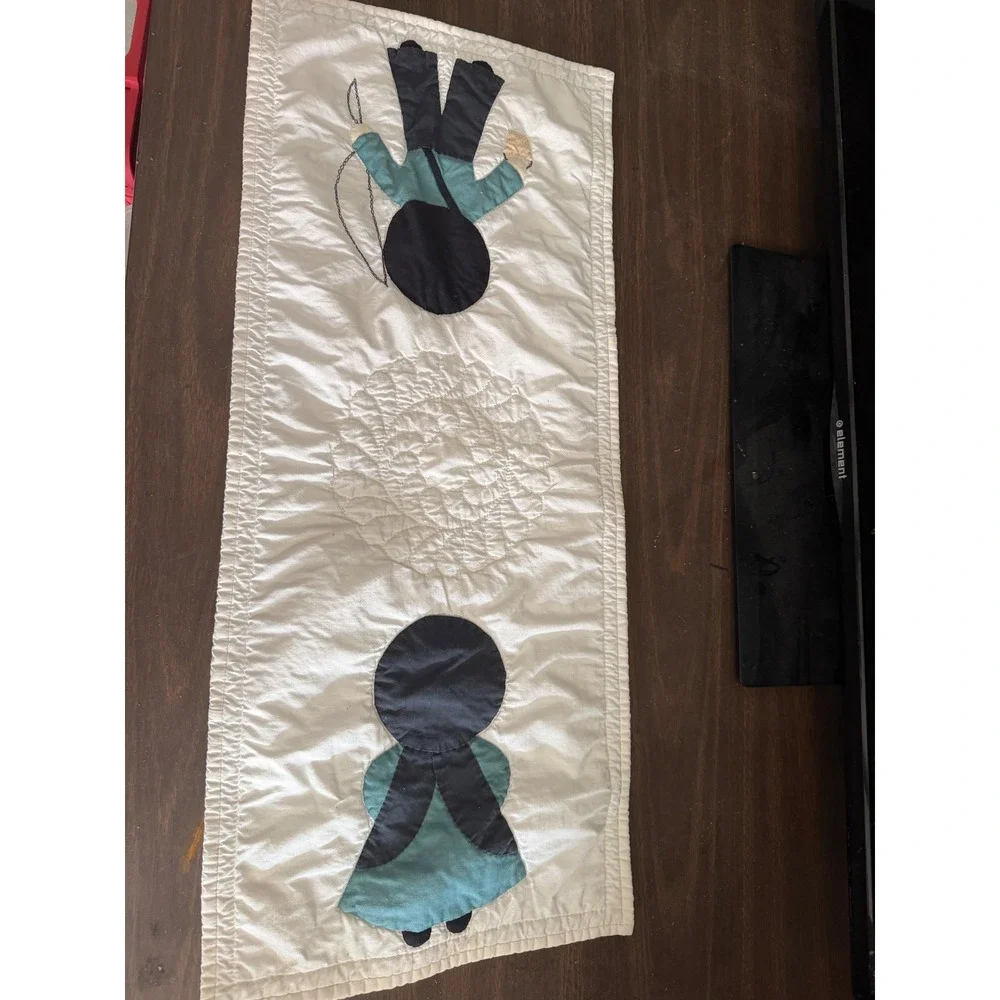 Vintage Sunbonnet Sue Fisherman Sam Quilted Table Runner Wall Hanging Applique